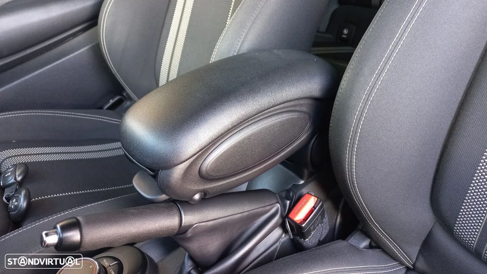 MINI 3 Portas Cooper S Sport Aut. - 15