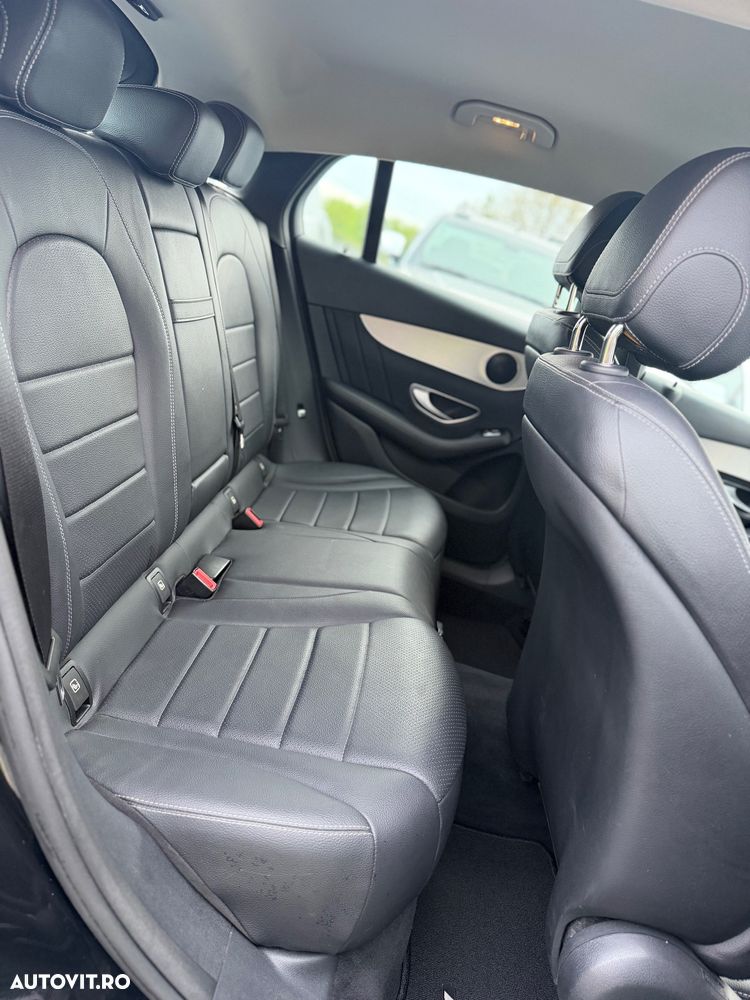 Mercedes-Benz GLC Coupe 250 d 4Matic 9G-TRONIC AMG Line - 13