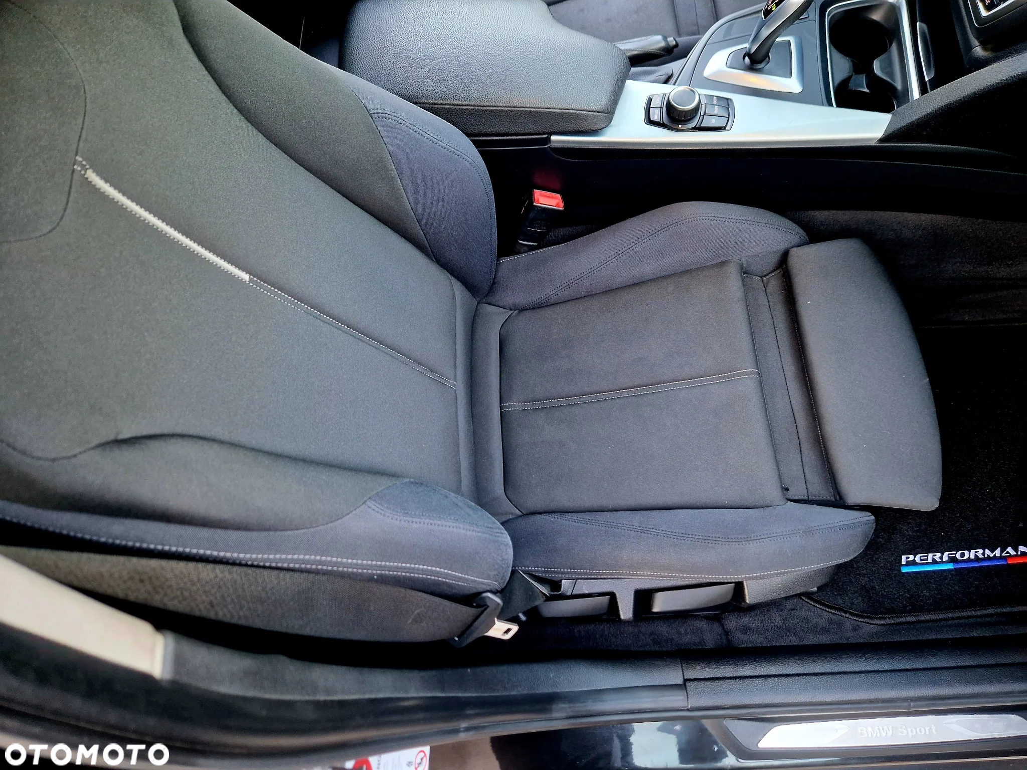 BMW Seria 3 320d Touring Sport Line - 15