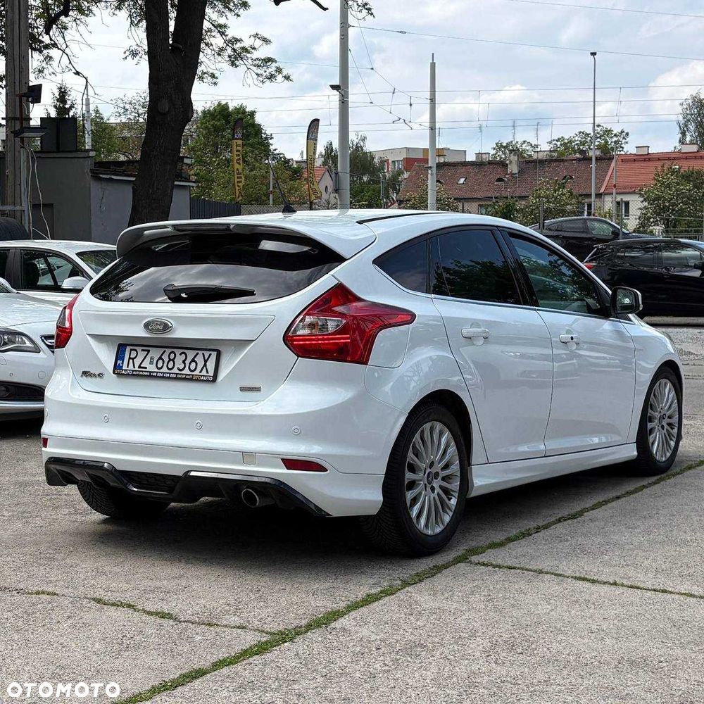 Ford Focus - 5