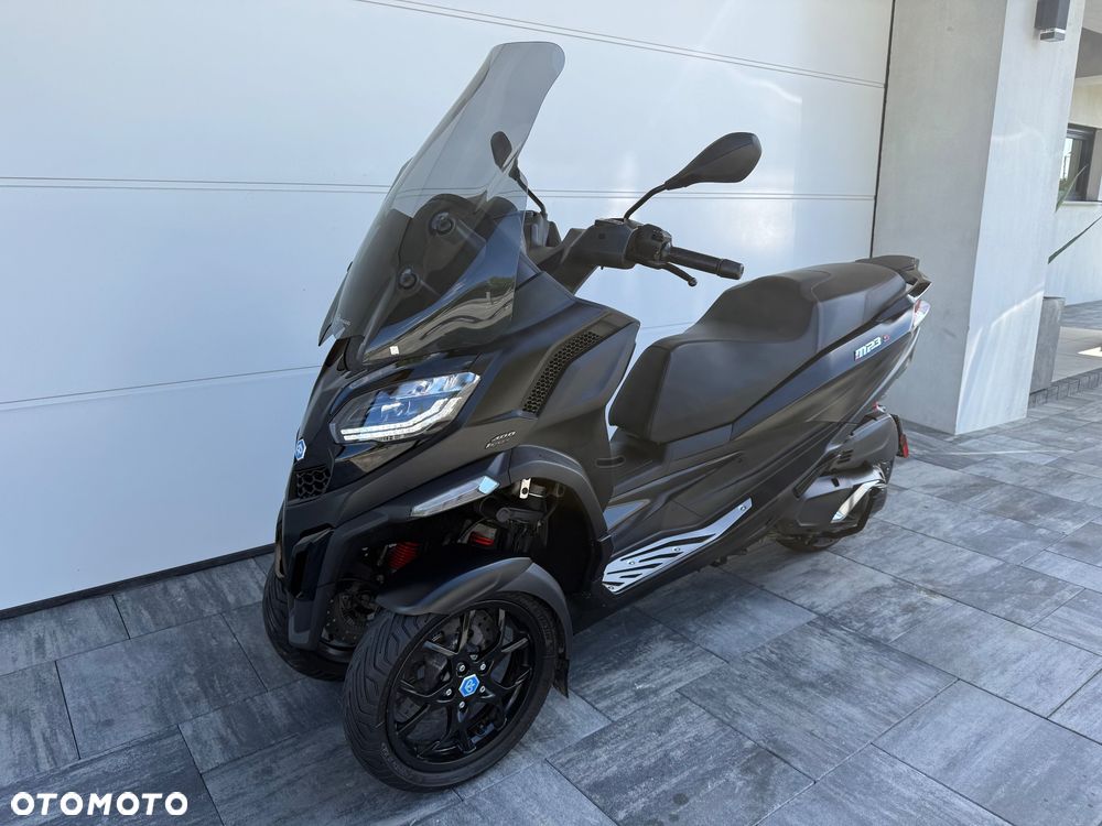 Piaggio MP-3 - 7