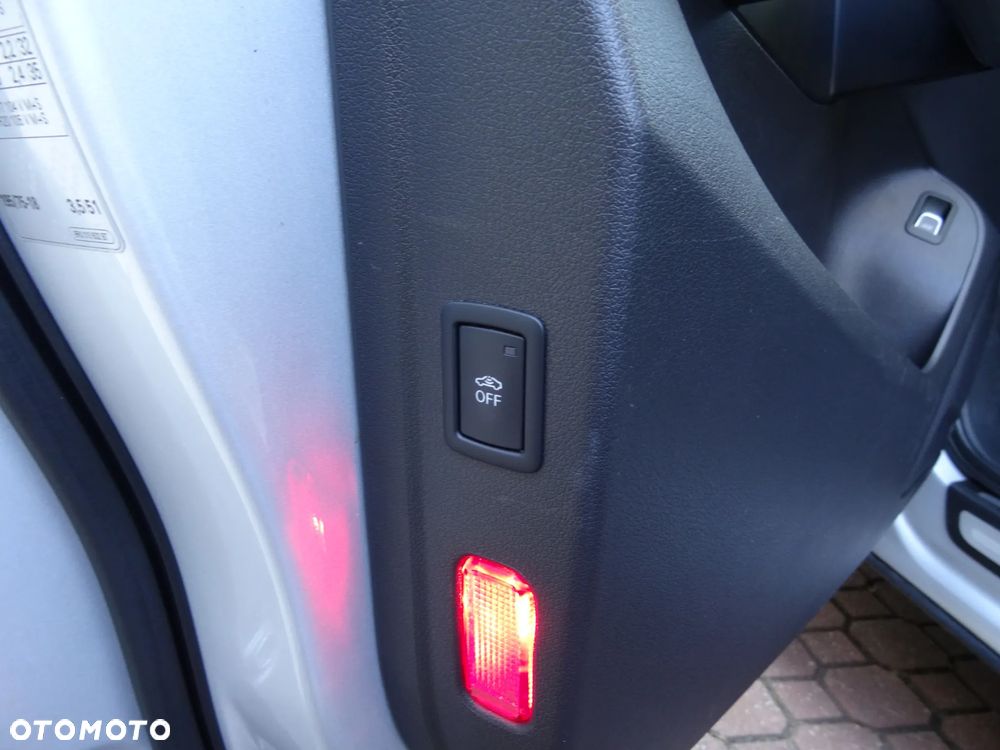Audi Q5 2.0 TDI quattro S tronic - 32