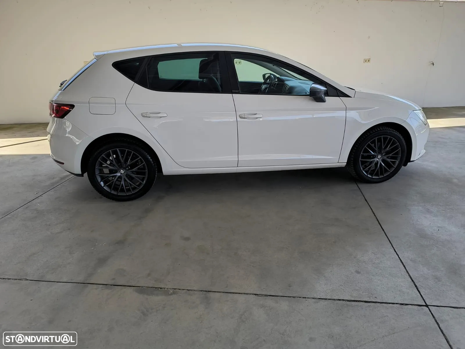 SEAT Leon 1.6 TDI S&S CONNECT - 6