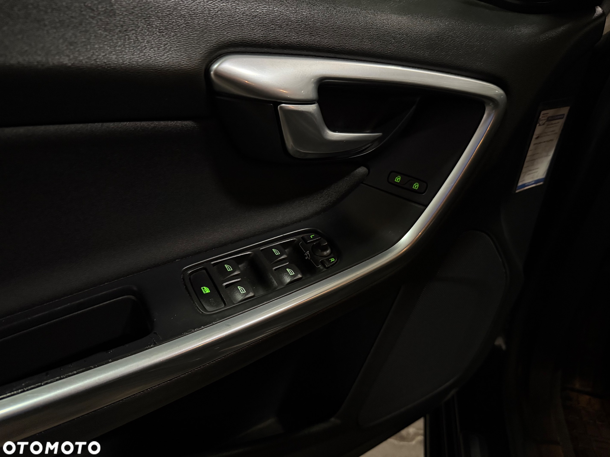 Volvo V60 - 13