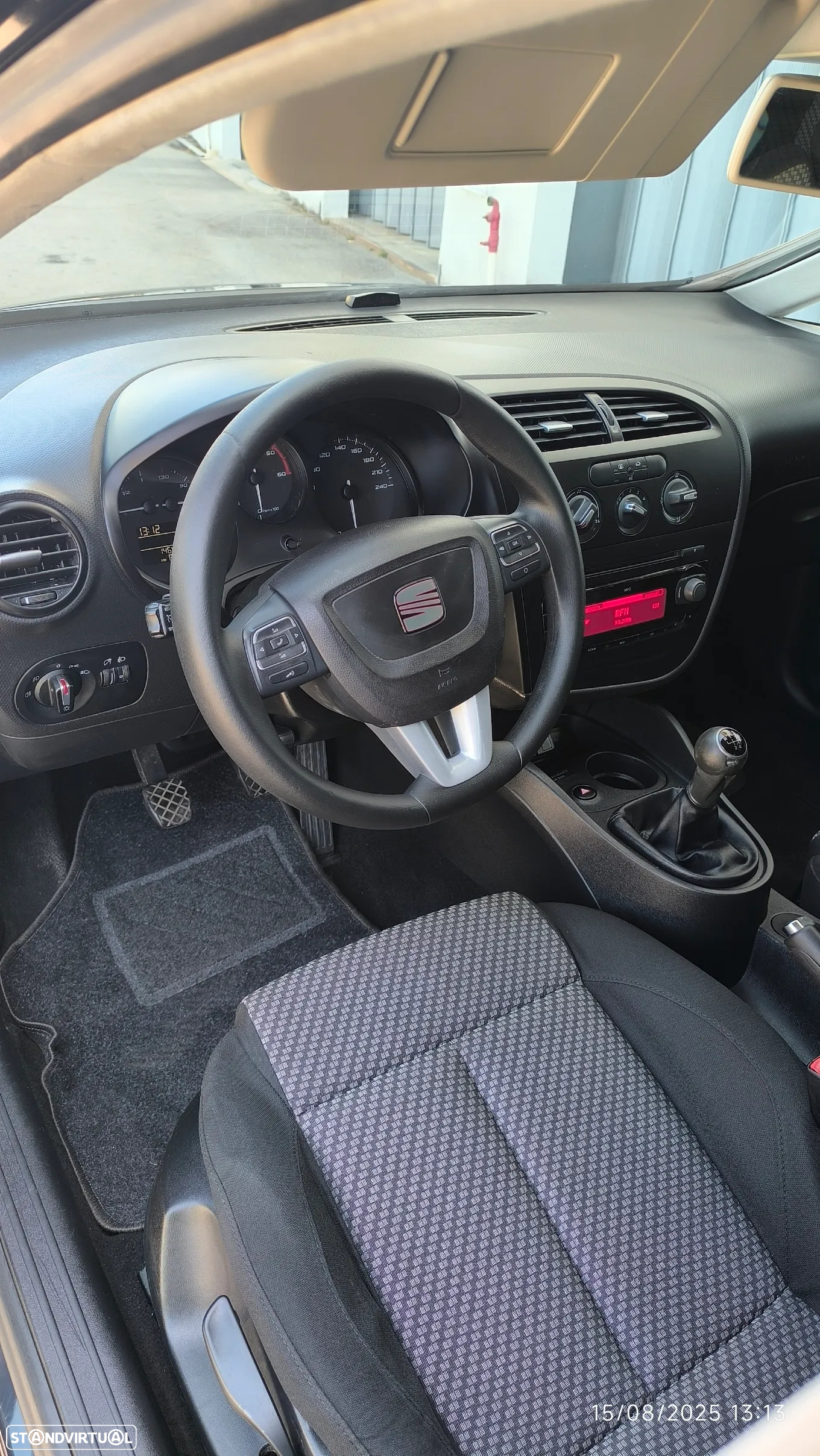SEAT Leon 1.6 TDI Good Stuff - 31