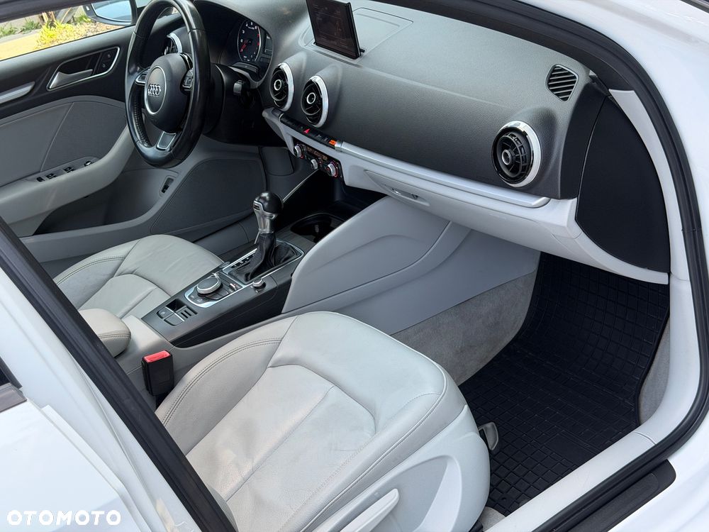 Audi A3 Limousine 1.8 TFSI S tronic Ambiente - 34
