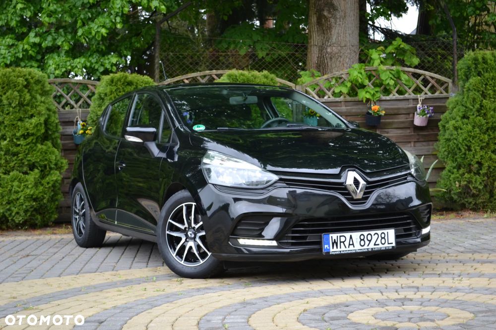 Renault Clio 1.2 16V 75 Limited - 6
