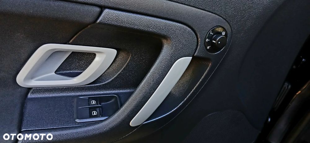 Skoda Roomster 1.4 MPI Elegance PLUS EDITION - 19