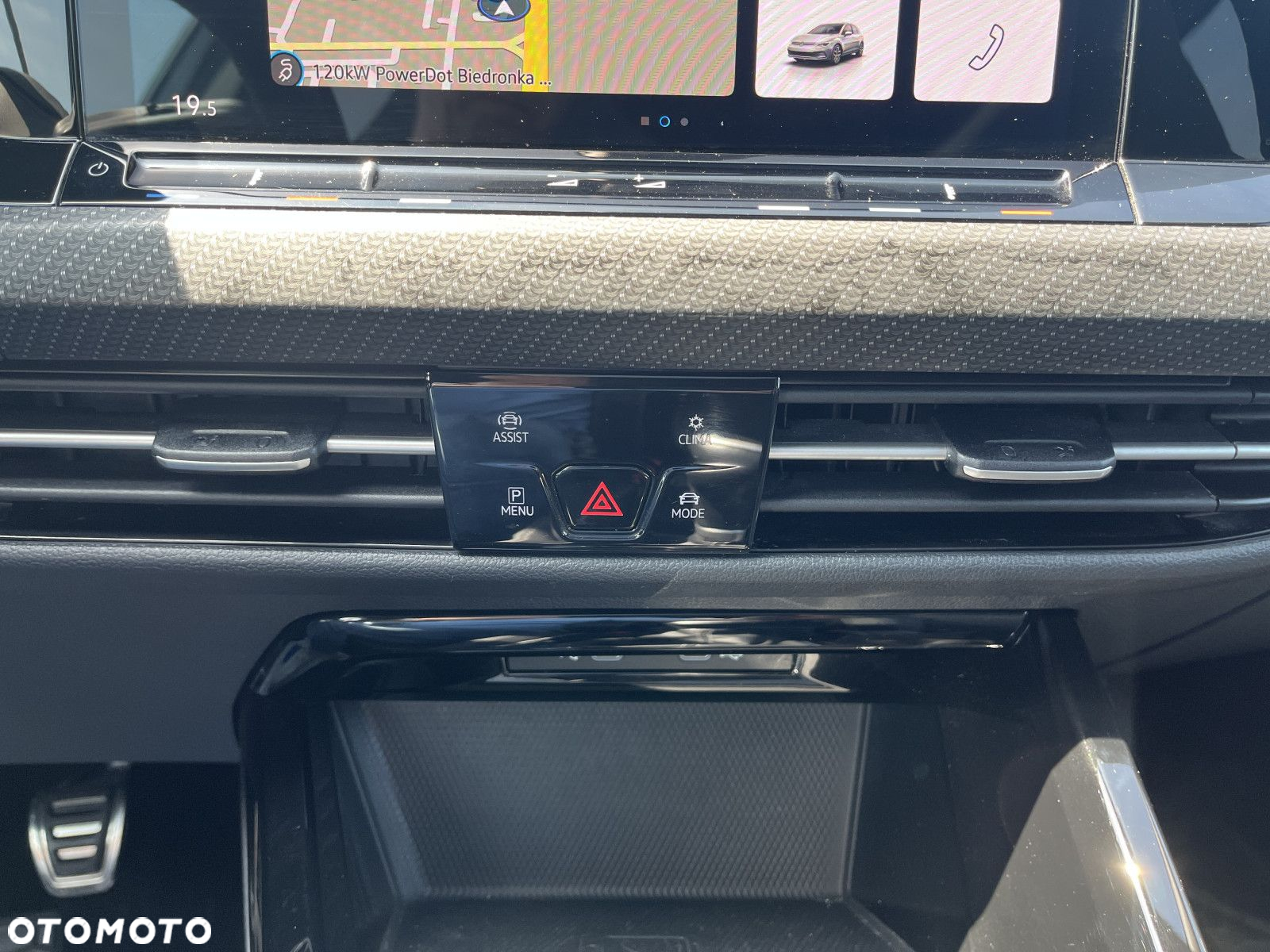 Volkswagen Golf - 26