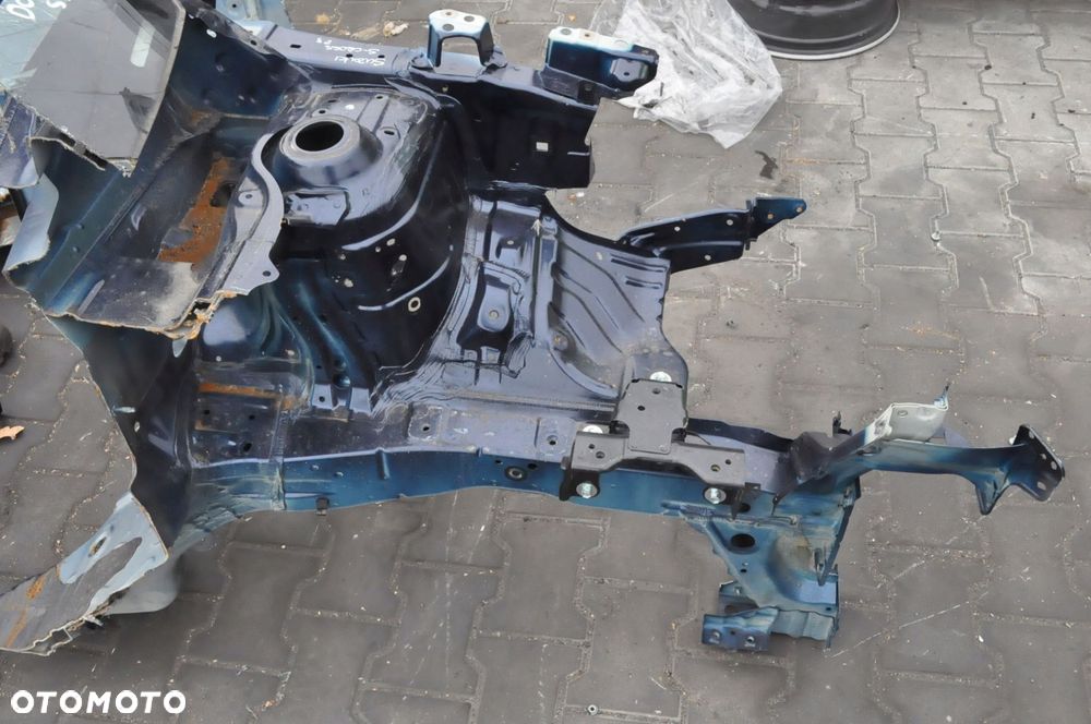 SUZUKI S-CROSS 2023r ĆWIARTKA PODŁUŻNICA LEWY PRZÓD - 4