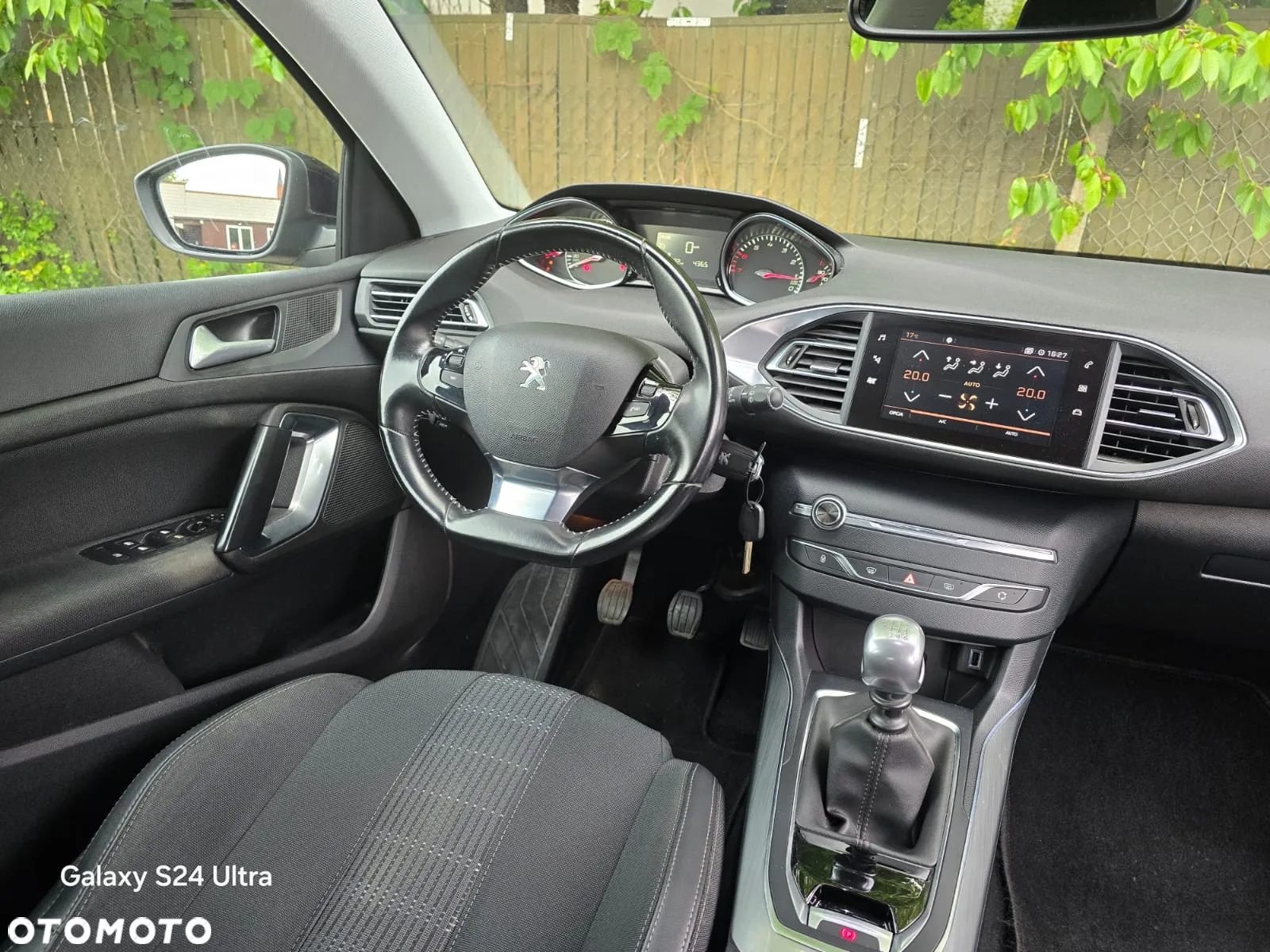 Peugeot 308 1.2 PureTech Allure S&S - 11