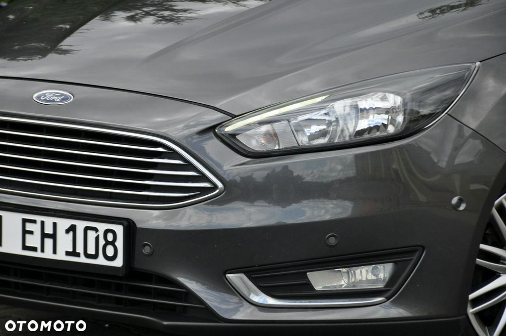 Ford Focus - 12