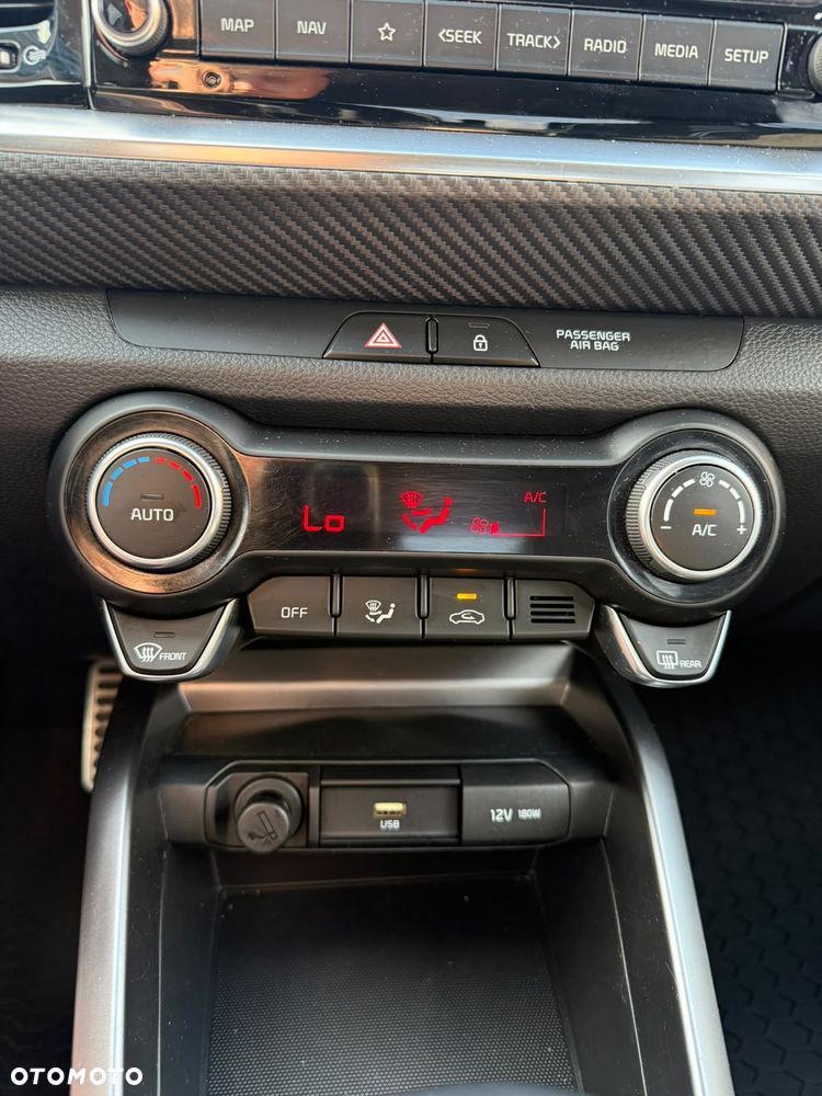 Kia Stonic 1.0 T-GDI GT Line DCT - 11