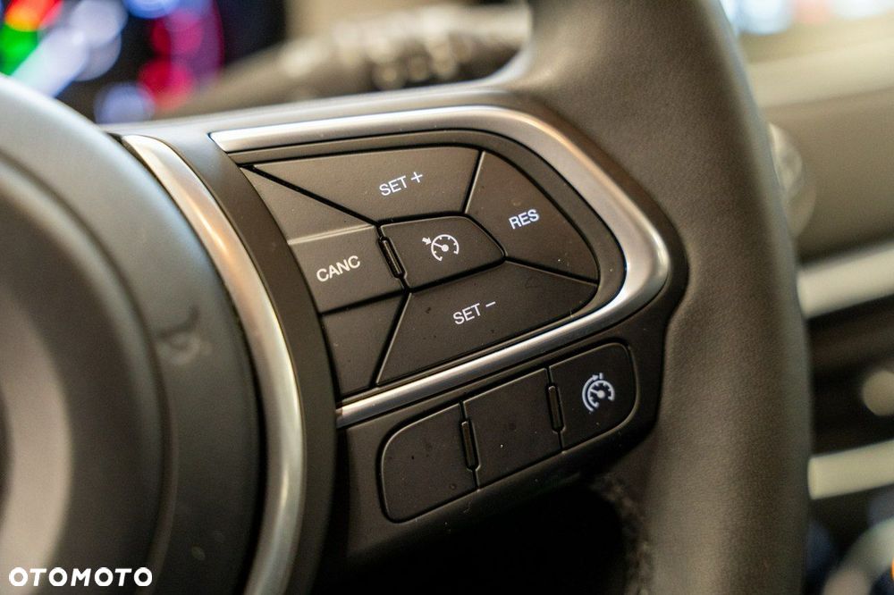 Fiat 500X 1.5 T4 Hybrid Cross DCT - 11