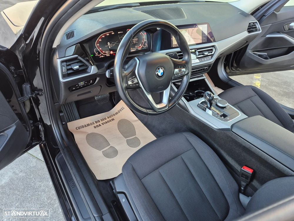 BMW 330 e Auto - 22