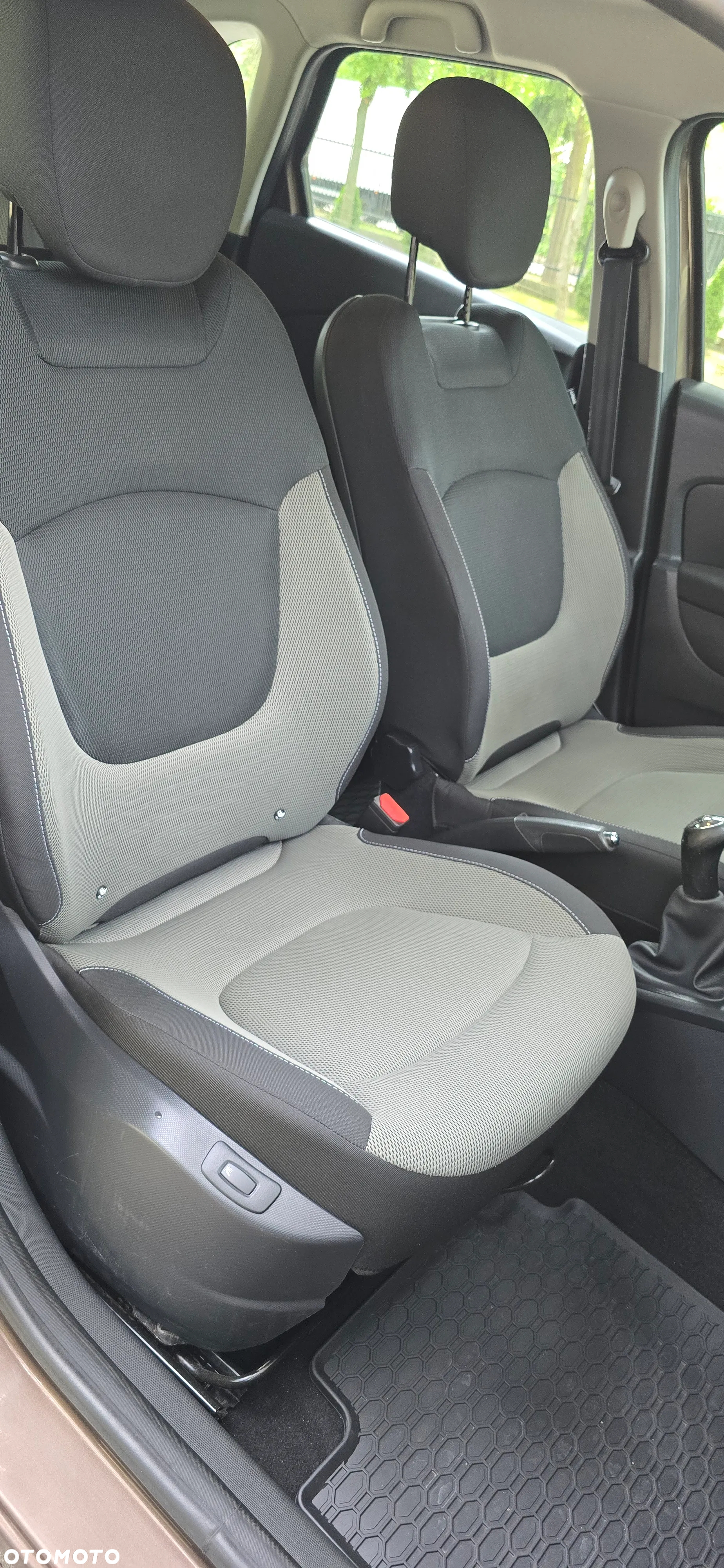 Renault Captur 0.9 Energy TCe XMOD EU6 - 12