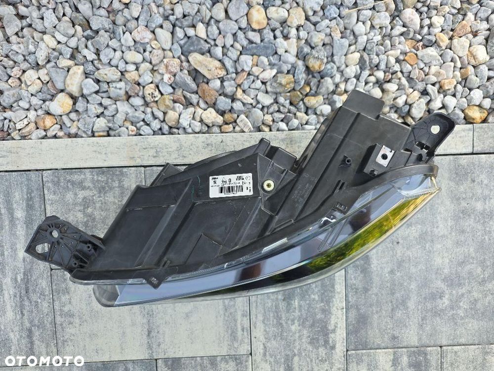 PEUGEOT RIFTER Lampa lewa przód Kompletna Zwykła H7 Soczewka Led 9816827280 - 6