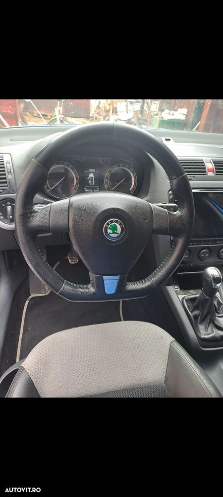 Skoda Octavia 2.0 TFSI RS - 4