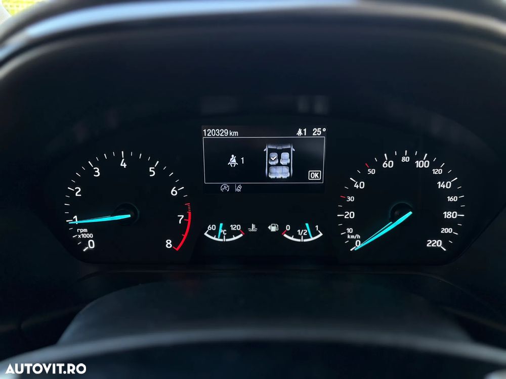 Ford Fiesta 1.1 Trend Connected - 14