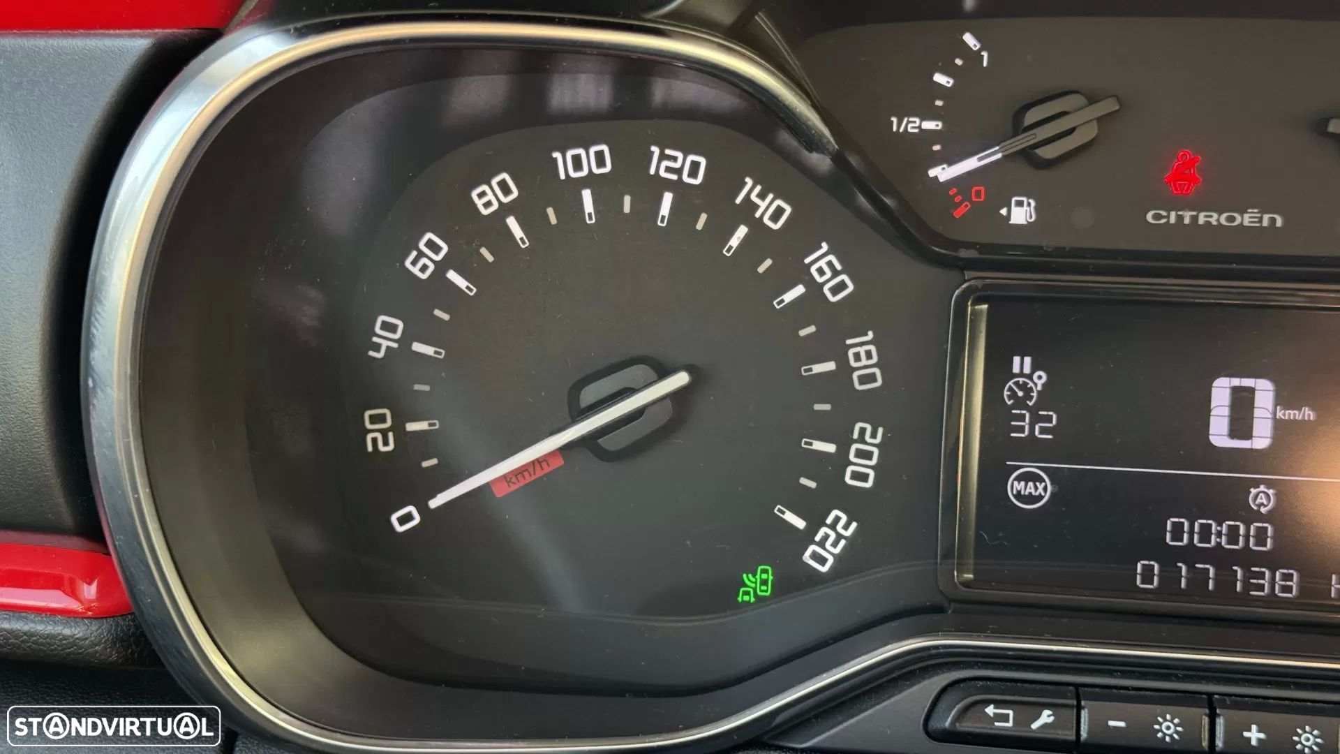 Citroën C3 1.2 PureTech Shine EAT6 - 25