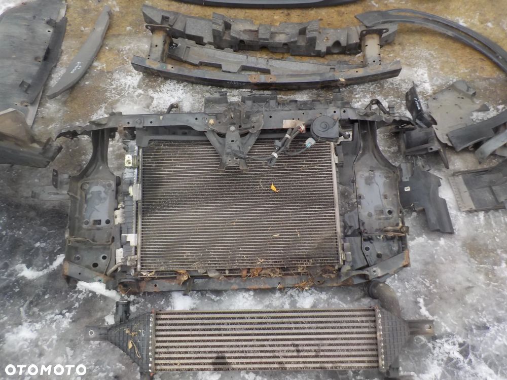 NISSAN QASHQAI J10 LIFT PRZÓD MASKA ZDERZAK BŁOTNIKI LAMPY NADKOLA PAS PRZEDNI Z CHŁODNICAMI 1.6 DCI KOLOR Z11G - 13