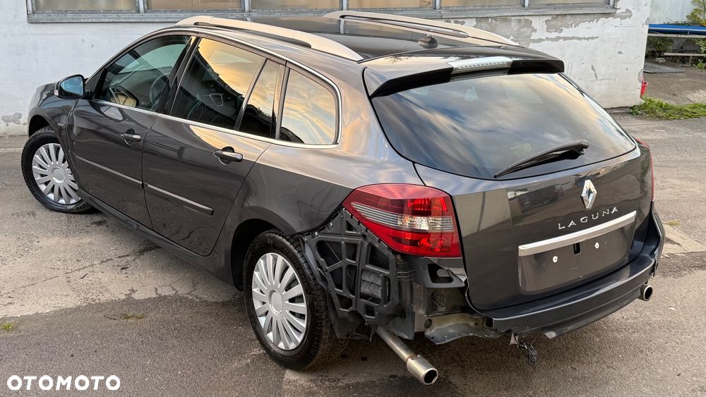 Renault Laguna 2.0 dCi Bose Edition - 28