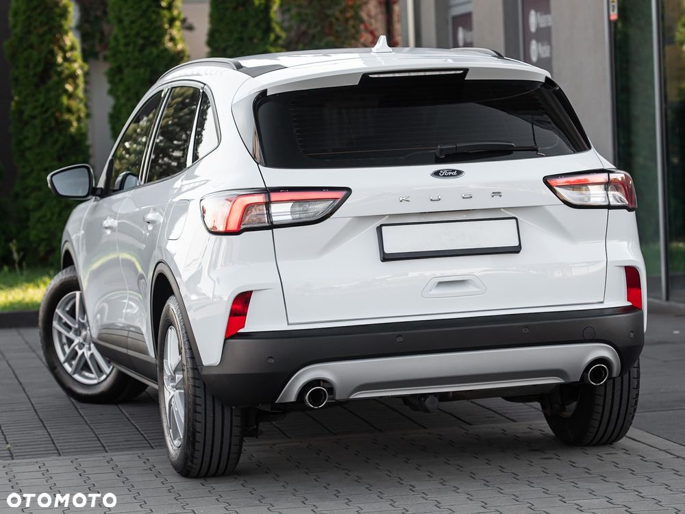 Ford Kuga - 8