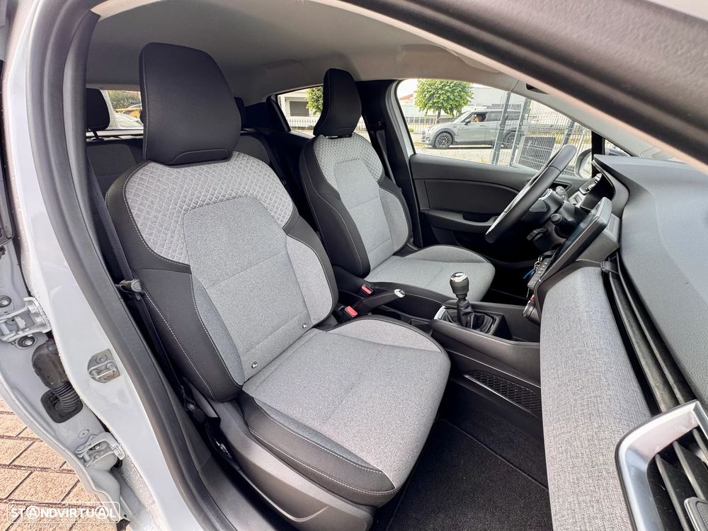 Renault Clio 1.0 TCe Evolution - 20
