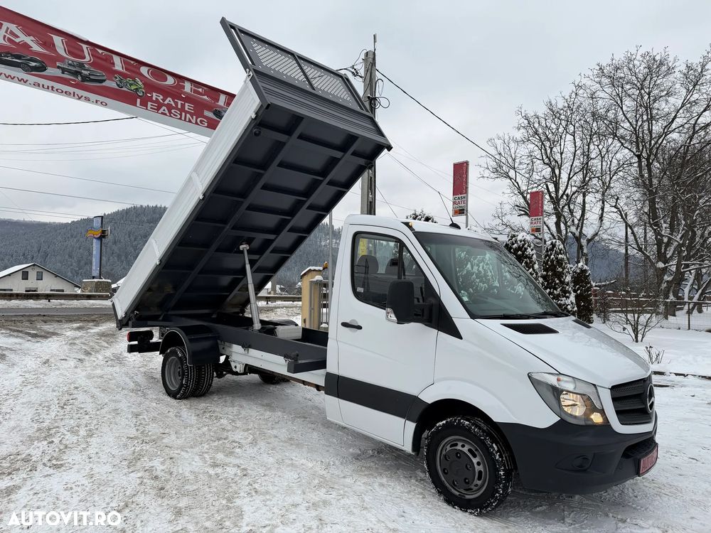 Mercedes-Benz SPRINTER 519 - 11