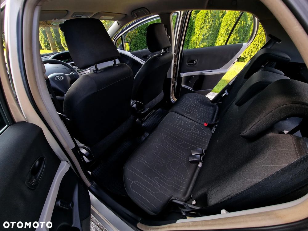 Toyota Yaris 1.0 Luna A/C - 17