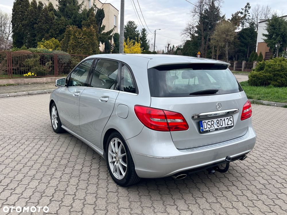 Mercedes-Benz Klasa B 180 CDI (BlueEFFICIENCY) - 15