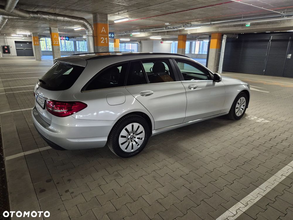 Mercedes-Benz Klasa C 200 d 9G-TRONIC Avantgarde - 24