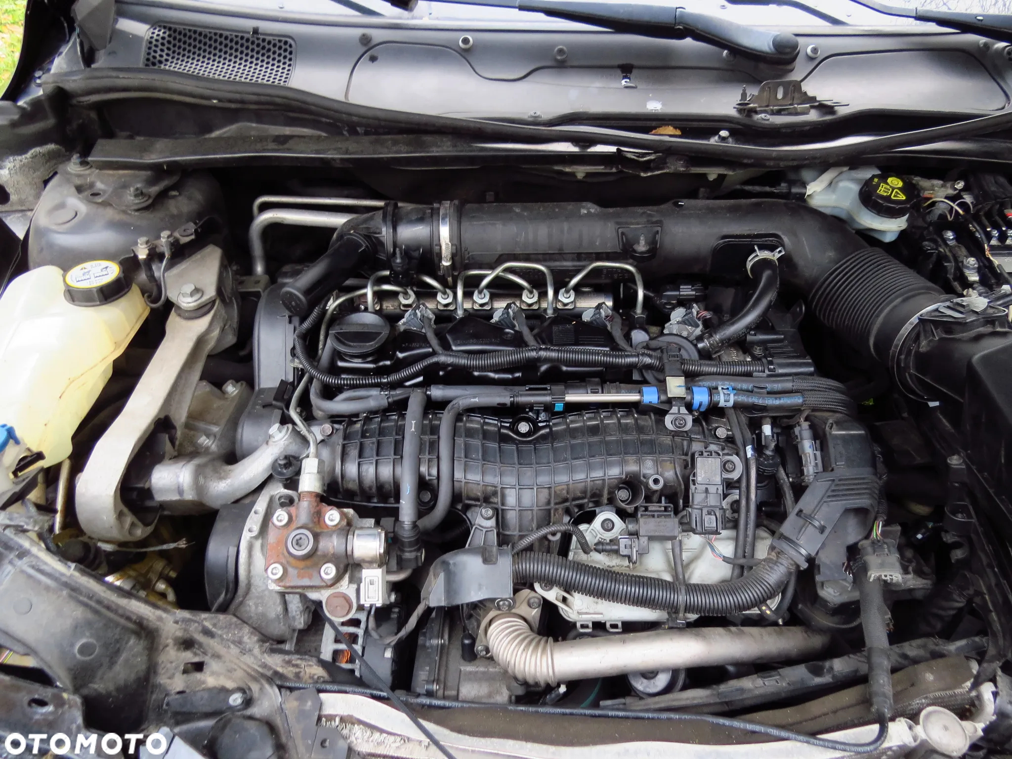VOLVO V40 II 2.0 D4 D4204T14 R-DESIGN ROK 2014 LAKIER 452-46 NA CZĘŚCI - 17