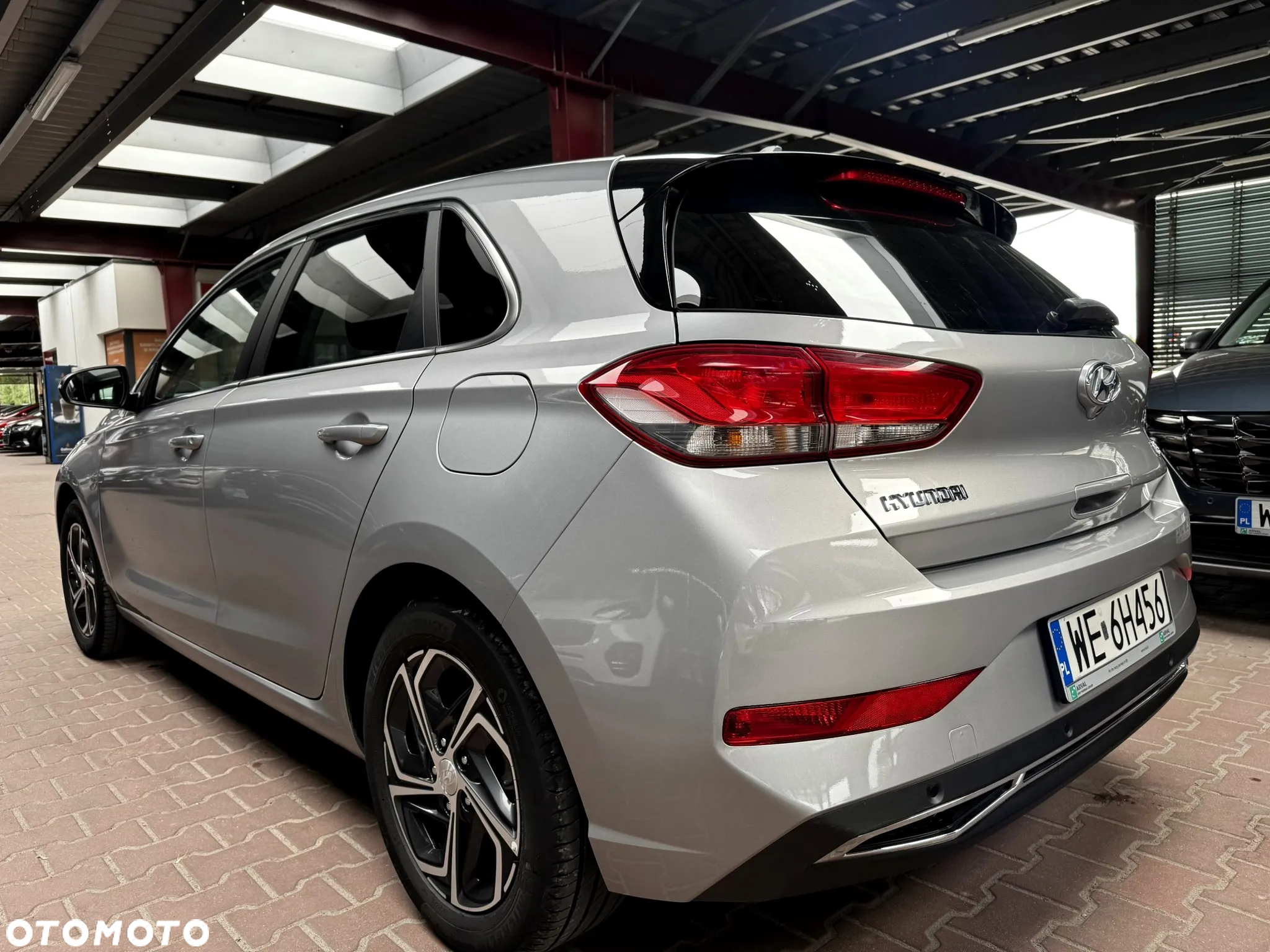 Hyundai i30 1.5 DPI Comfort - 10