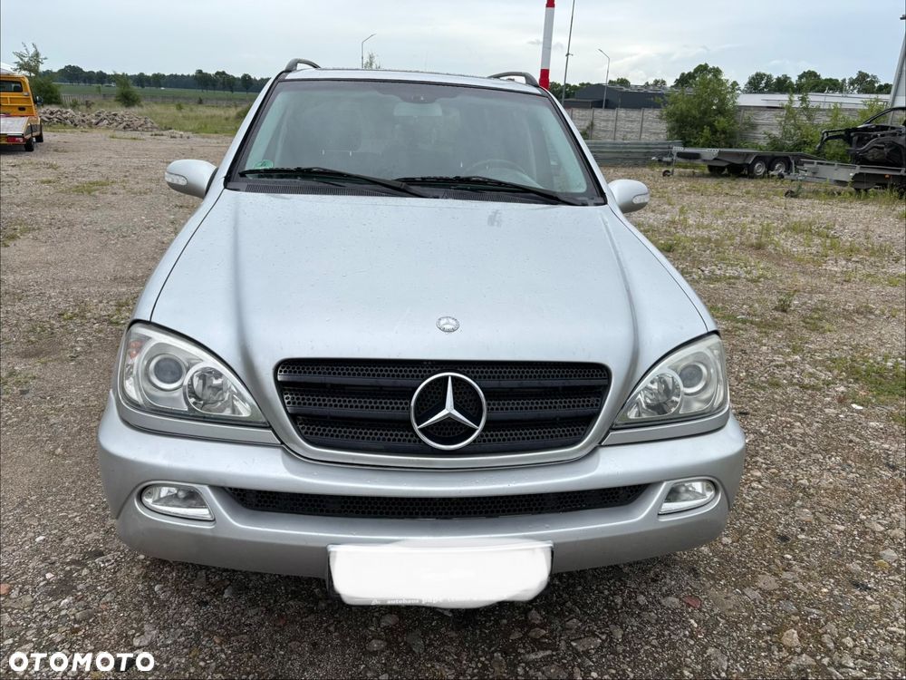 Mercedes-Benz ML - 3