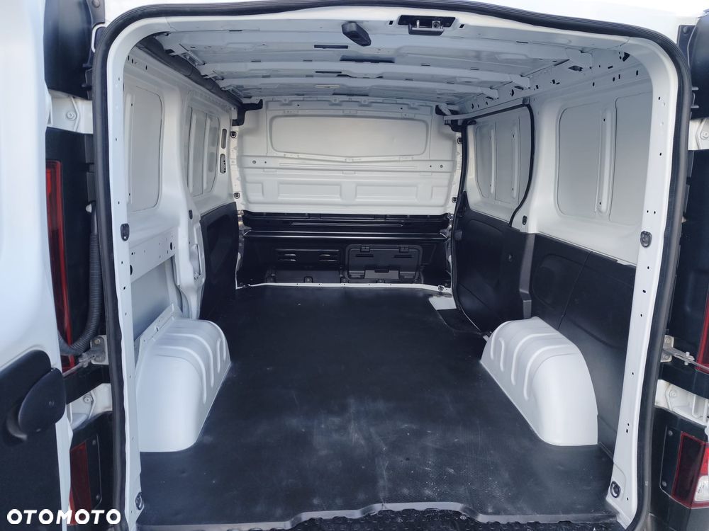 Renault Trafic - 6