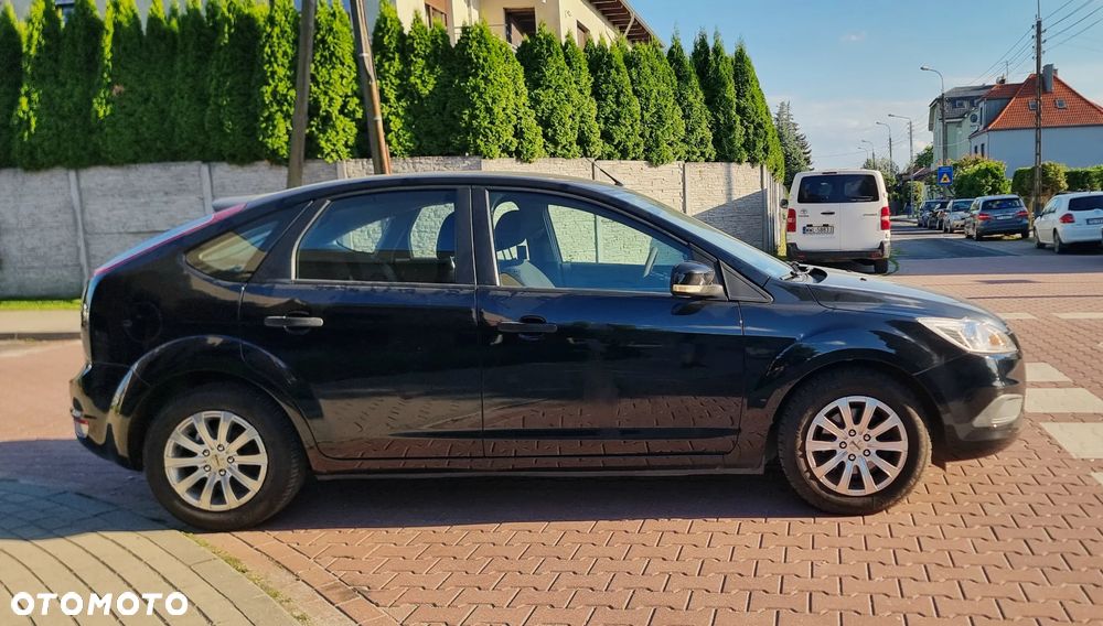 Ford Focus 1.6 Ambiente - 6