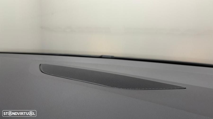 SEAT Leon ST 1.6 TDI S&S Reference - 21