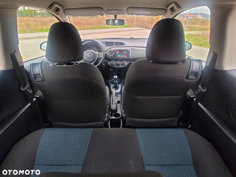 Toyota Yaris 1.33 Premium - 14