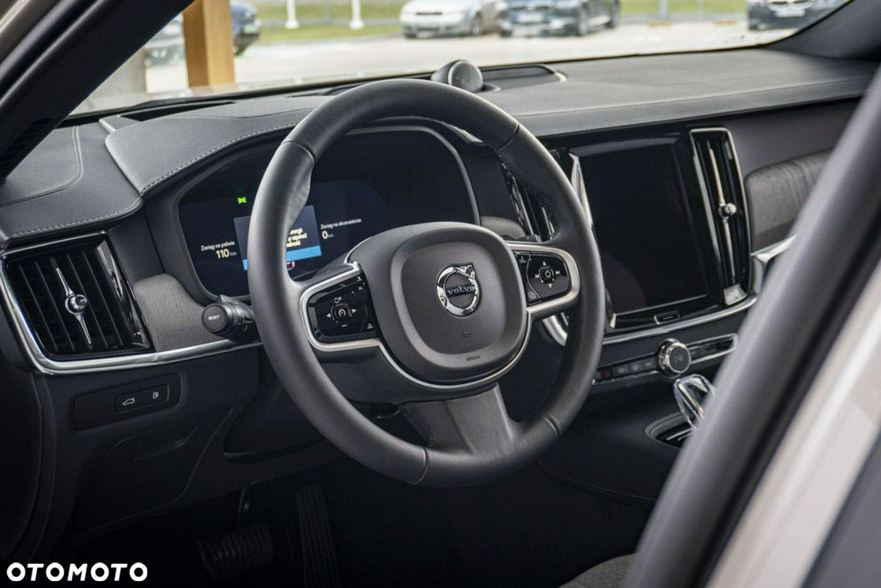 Volvo V90 - 15