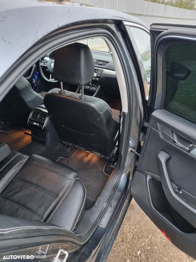 Skoda Superb 2.0 TDI DSG Style - 7