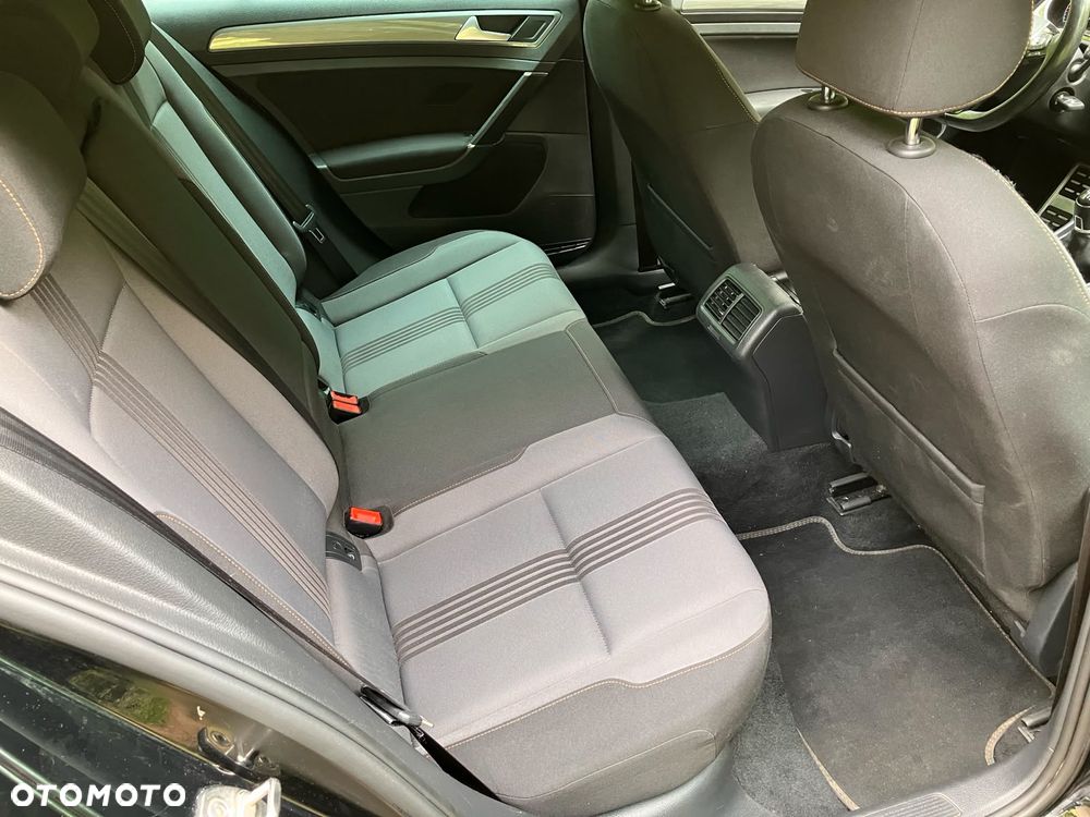 Volkswagen Golf 2.0 TDI BlueMotion Technology Allstar - 17