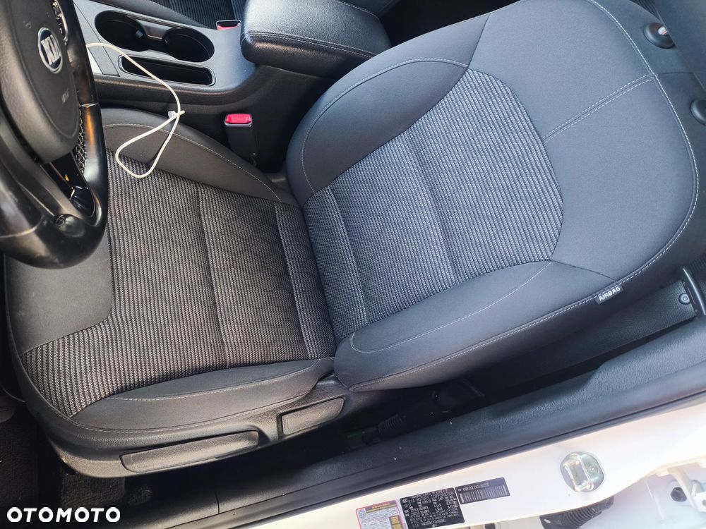 Kia Niro 1.6 GDI HEV 2WD OPF Edition 7 - 3