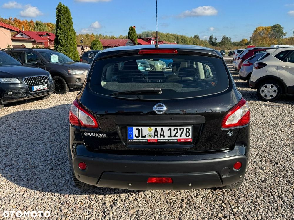 Nissan Qashqai - 23
