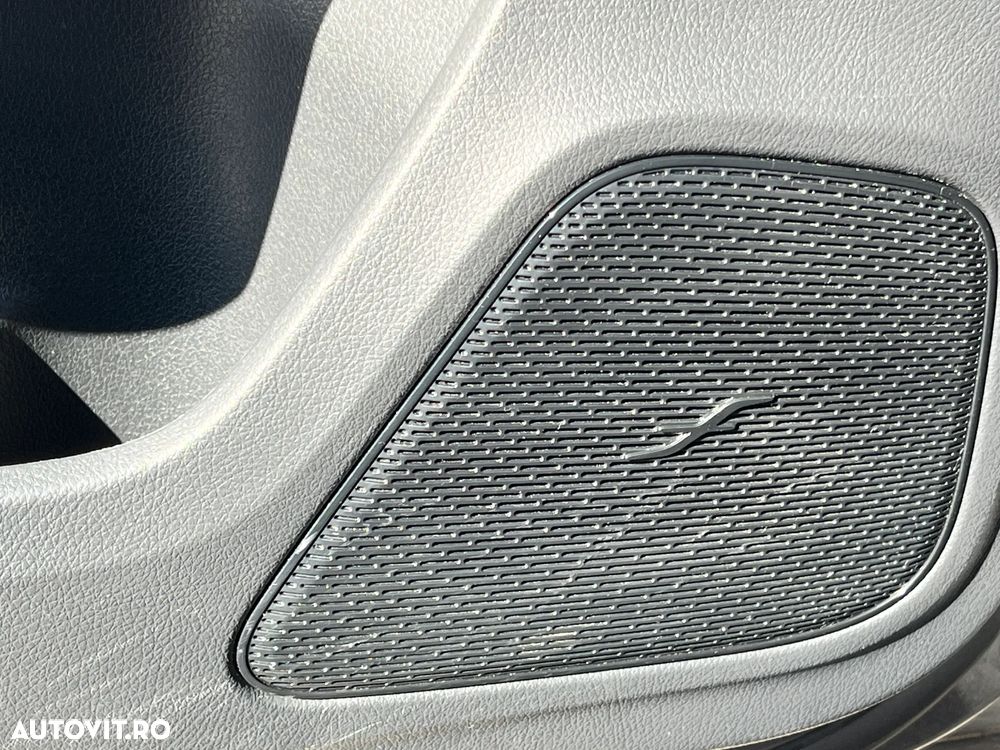 Mercedes-Benz A 200 7G-DCT AMG Line - 28