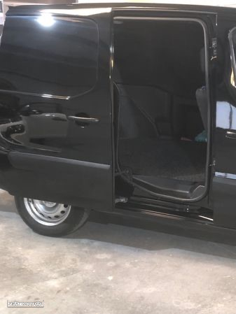 Citroën berlingo 3 lugares - 10