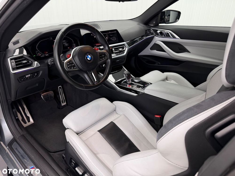 BMW M4 Competition - 5