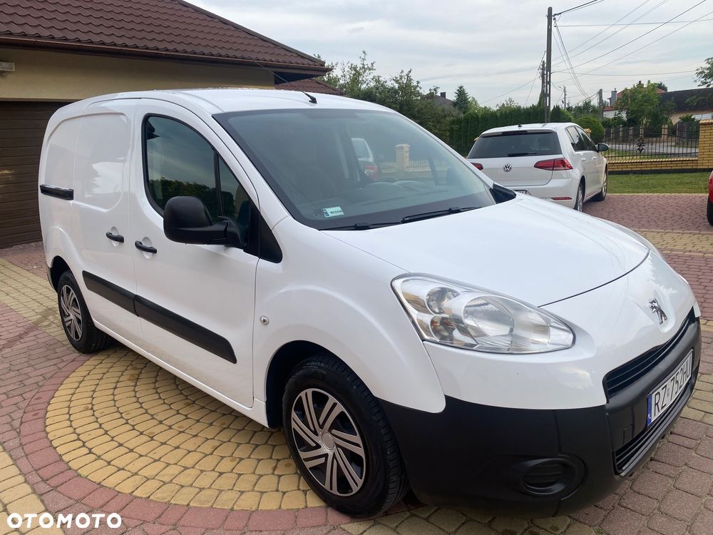Peugeot PARTNER 1.6HDI 3-osobowy zakupiony w slonie w Rzeszowie - 7
