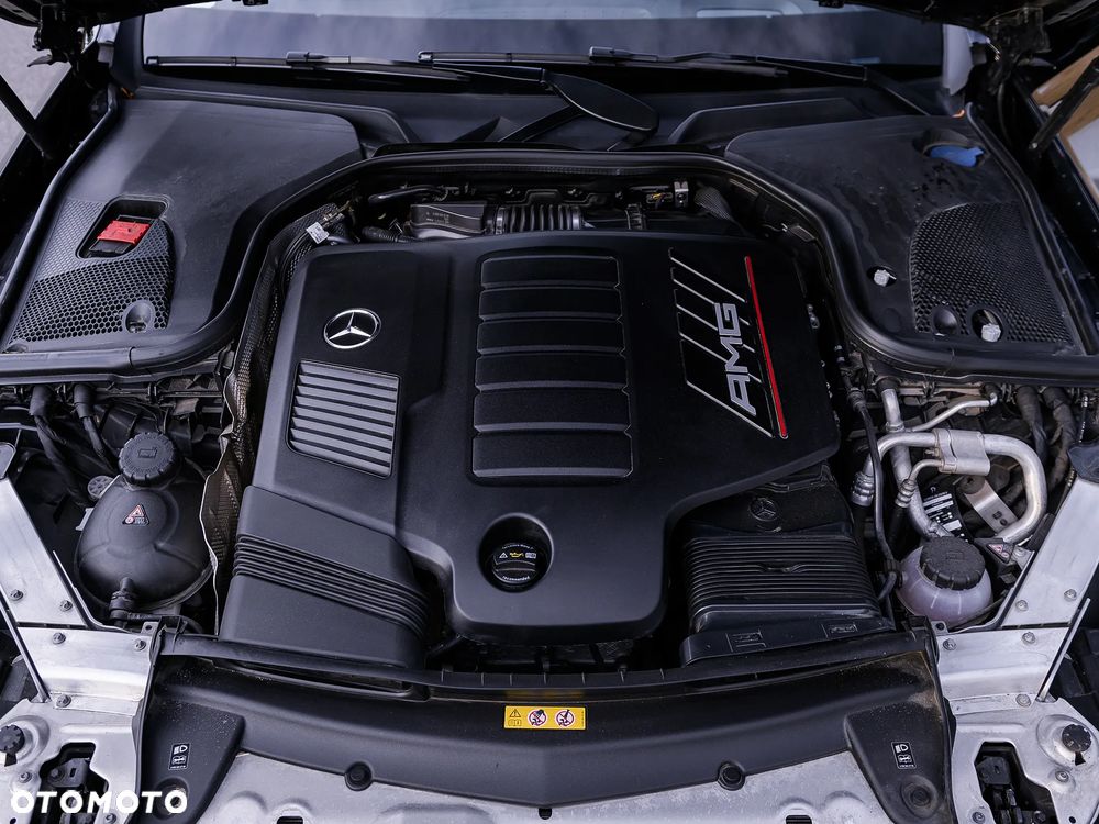 Mercedes-Benz Klasa E 53 AMG 4-Matic+ - 26