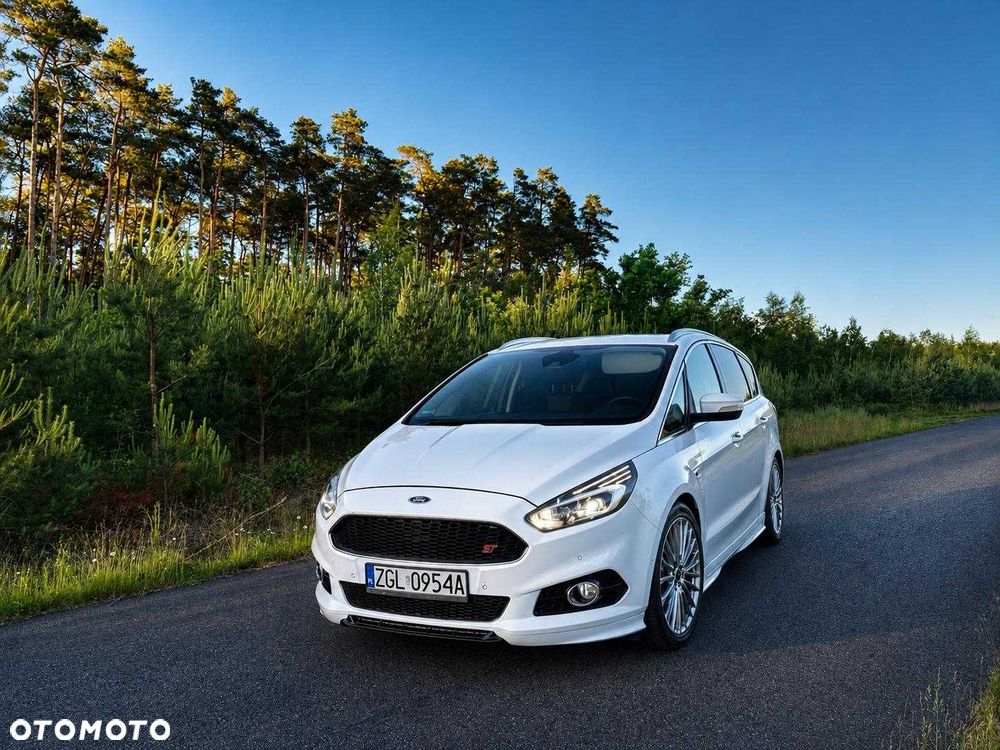 Ford S-Max - 1